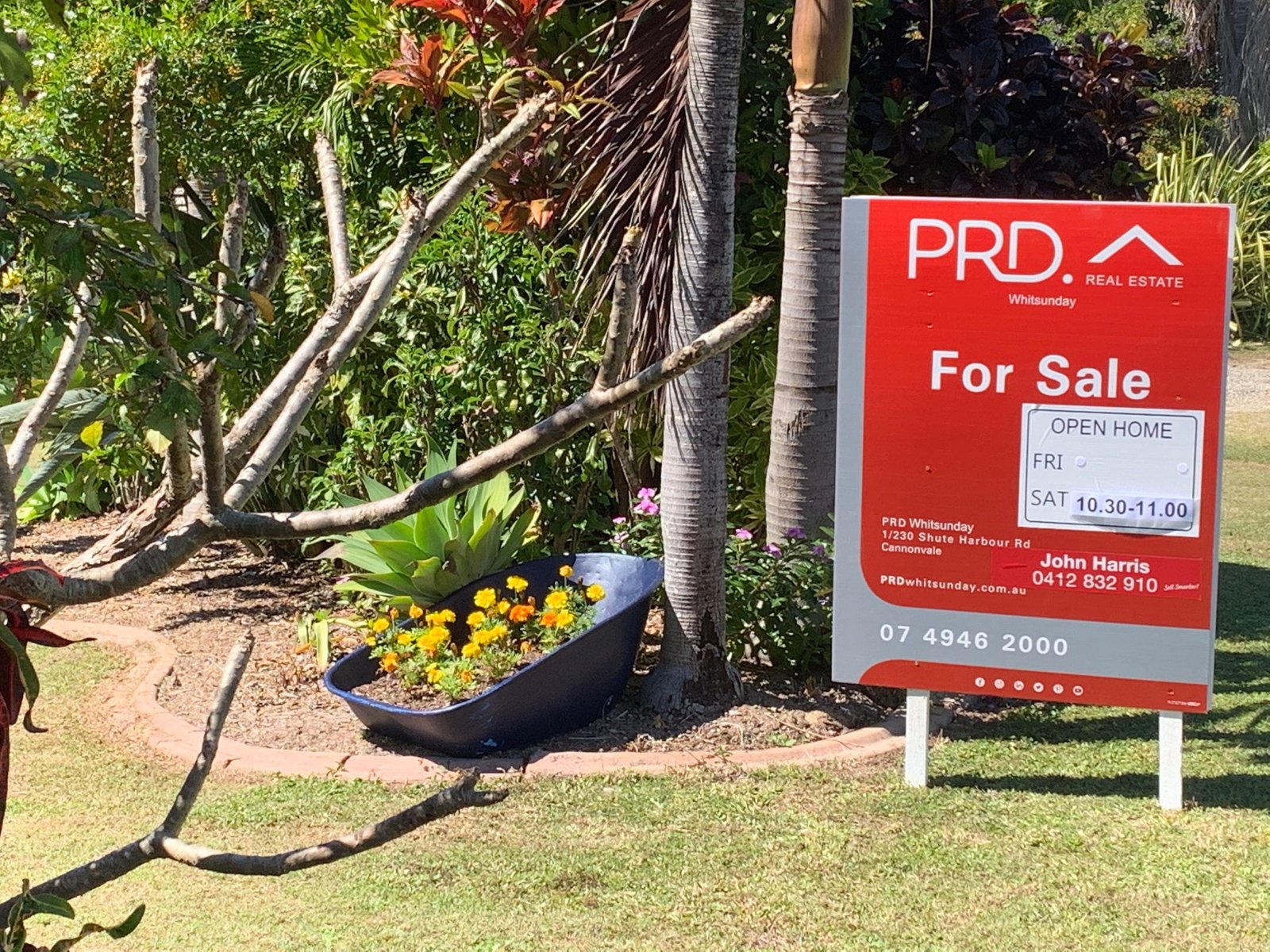 17 Bundesen Avenue MIDGE POINT 24