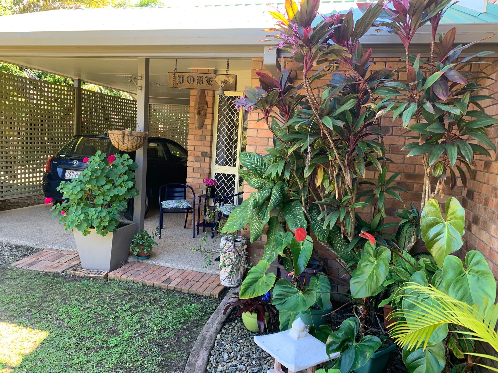 17 Bundesen Avenue MIDGE POINT 27