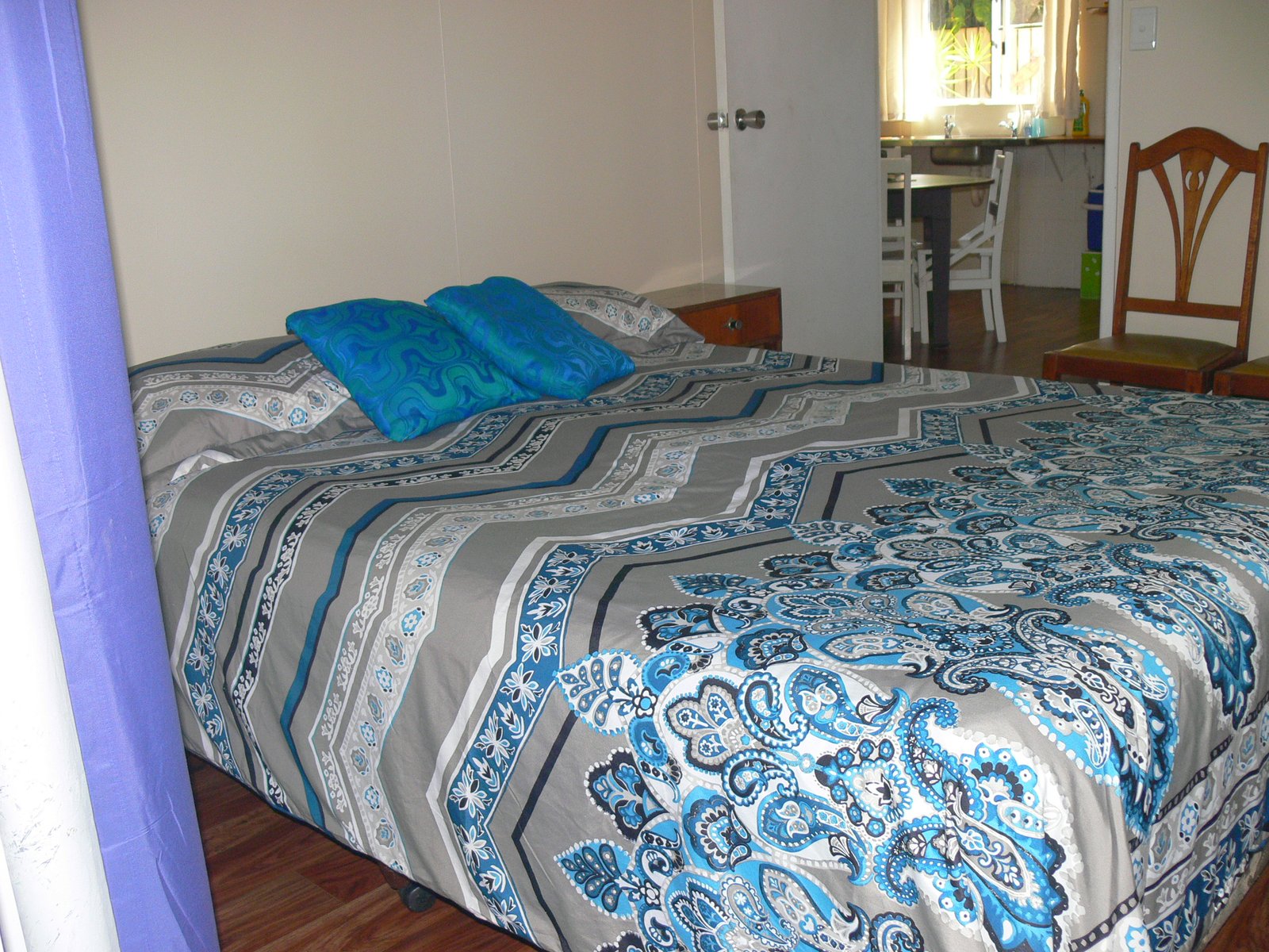 17 Bundesen Avenue MIDGE POINT 28