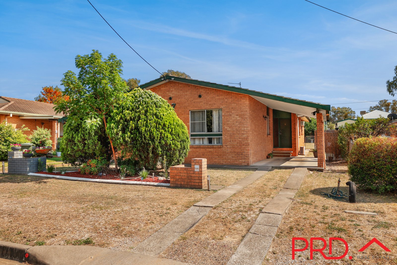 17 Burilla Street TAMWORTH 10