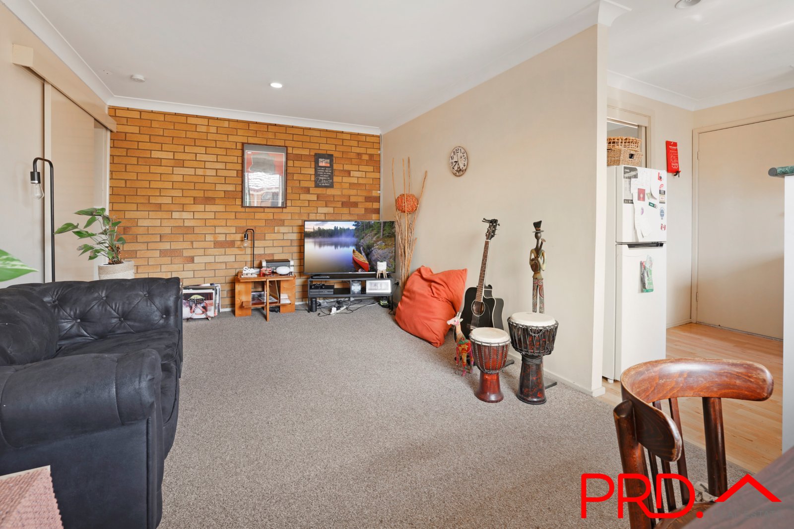 17 Burilla Street TAMWORTH 11