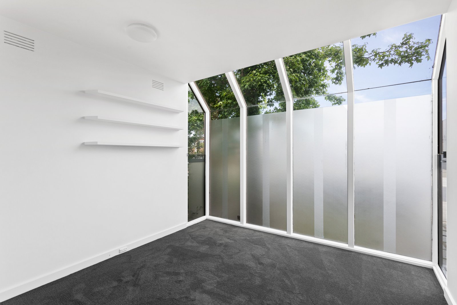 Real Estate and Property in 17 Burrindi Road, Caulfield South, VIC