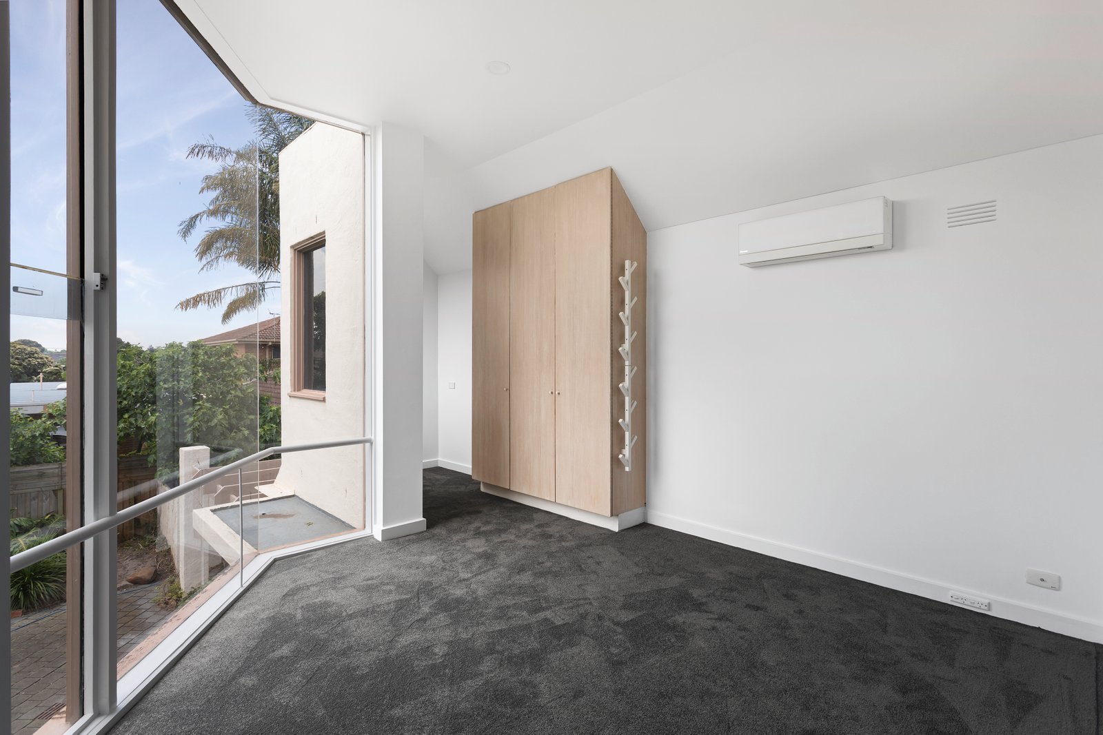 Real Estate and Property in 17 Burrindi Road, Caulfield South, VIC