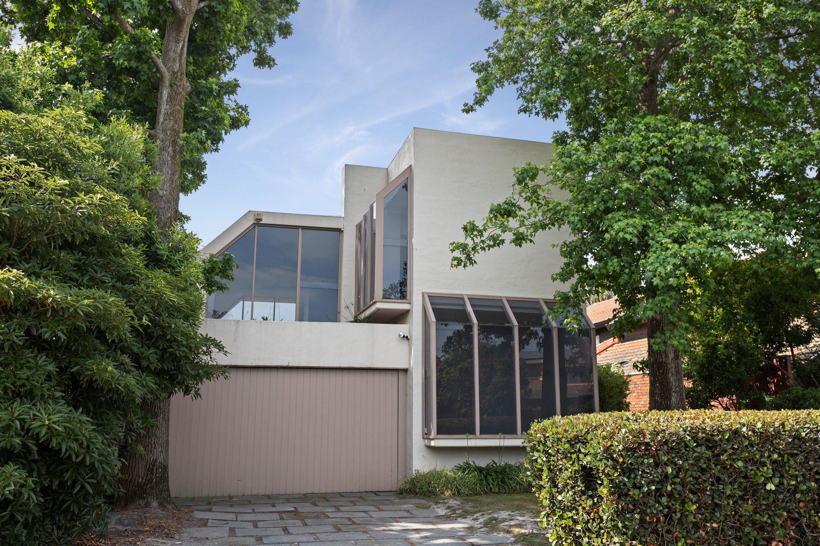 Real Estate and Property in 17 Burrindi Road, Caulfield South, VIC
