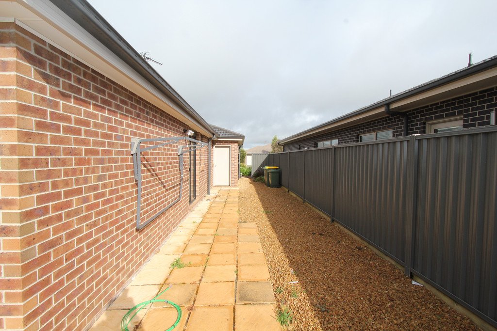 17 Cahill Close Lucas 18