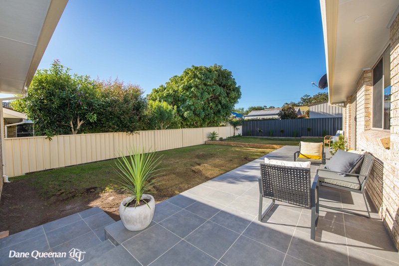 17 Caledonia Close SALAMANDER BAY 13