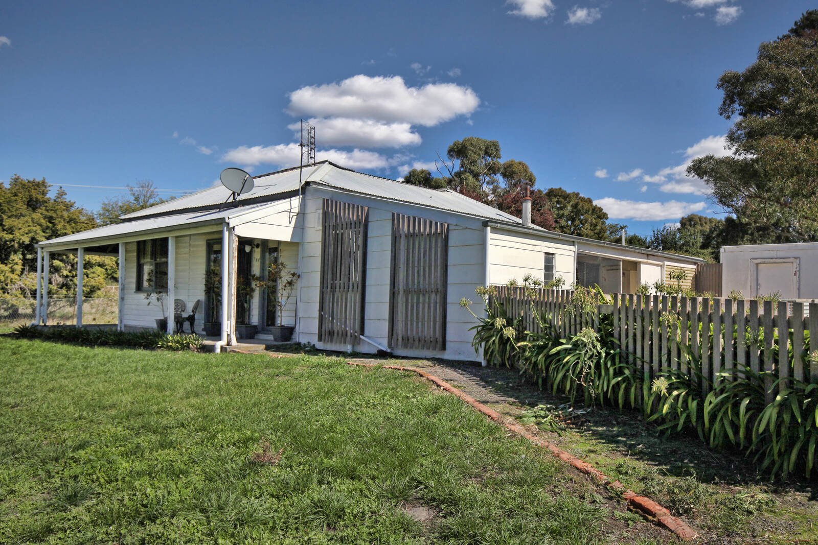 Real Estate and Property in 17 Campbell Street, Malmsbury, VIC