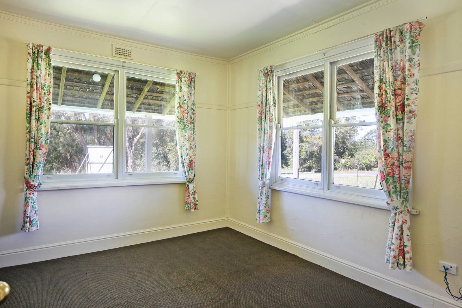 Real Estate and Property in 17 Campbell Street, Malmsbury, VIC