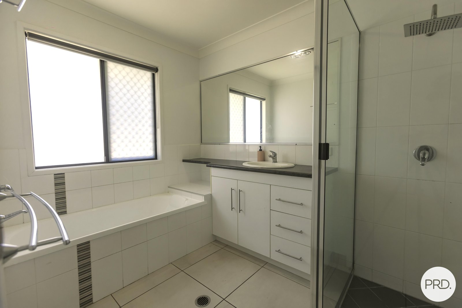 17 Canecutters Drive OORALEA 19