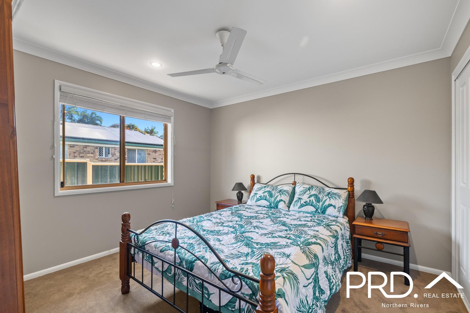 17 Canning Drive CASINO 9