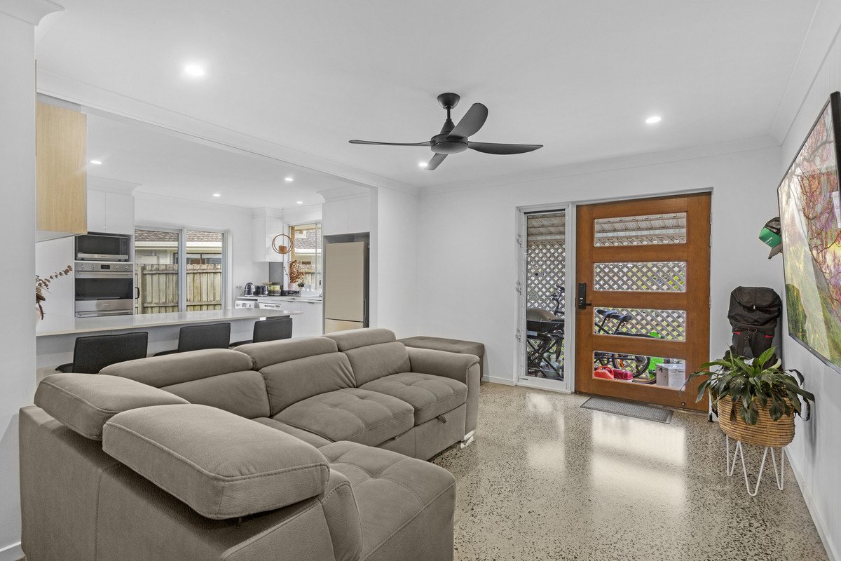 1/7 Cantwell Court MIAMI 3