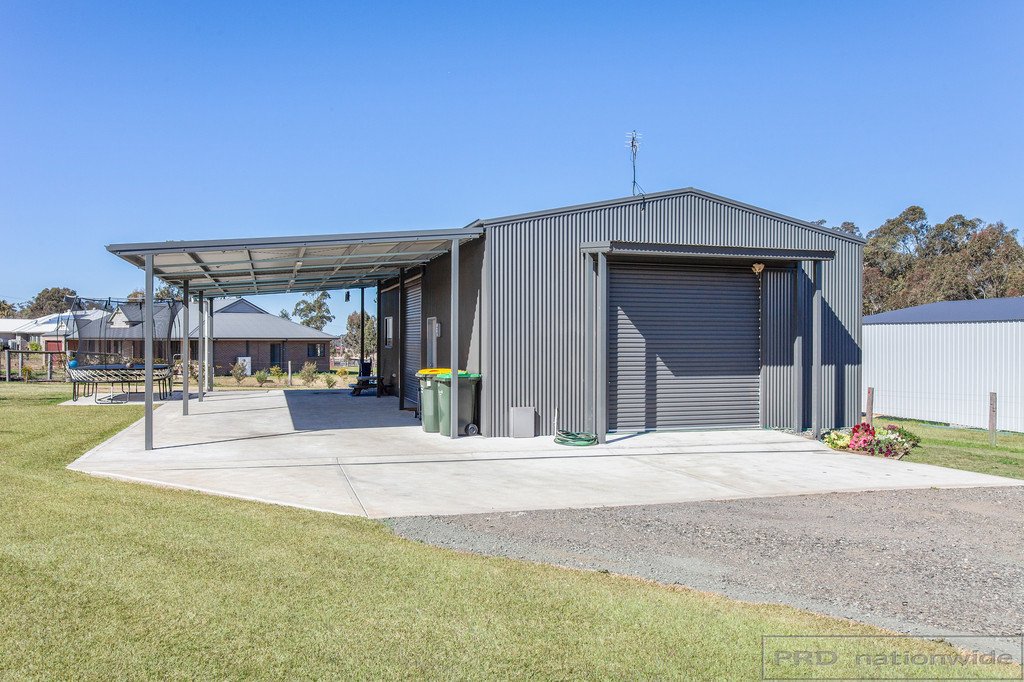 17 Carnival Close WINDELLA 20