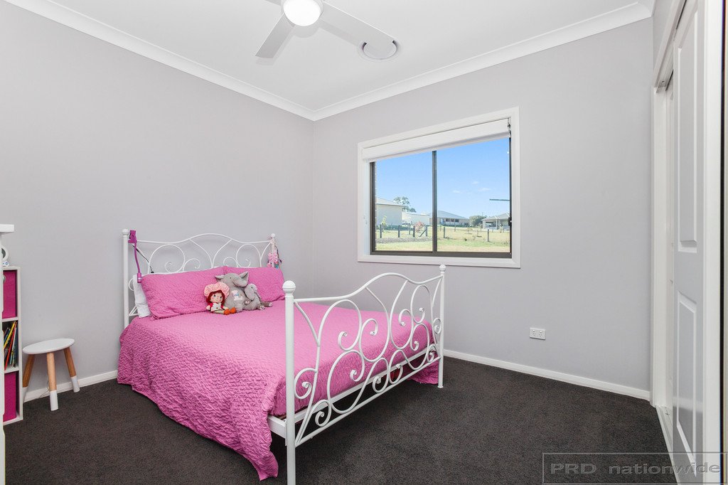 17 Carnival Close WINDELLA 22