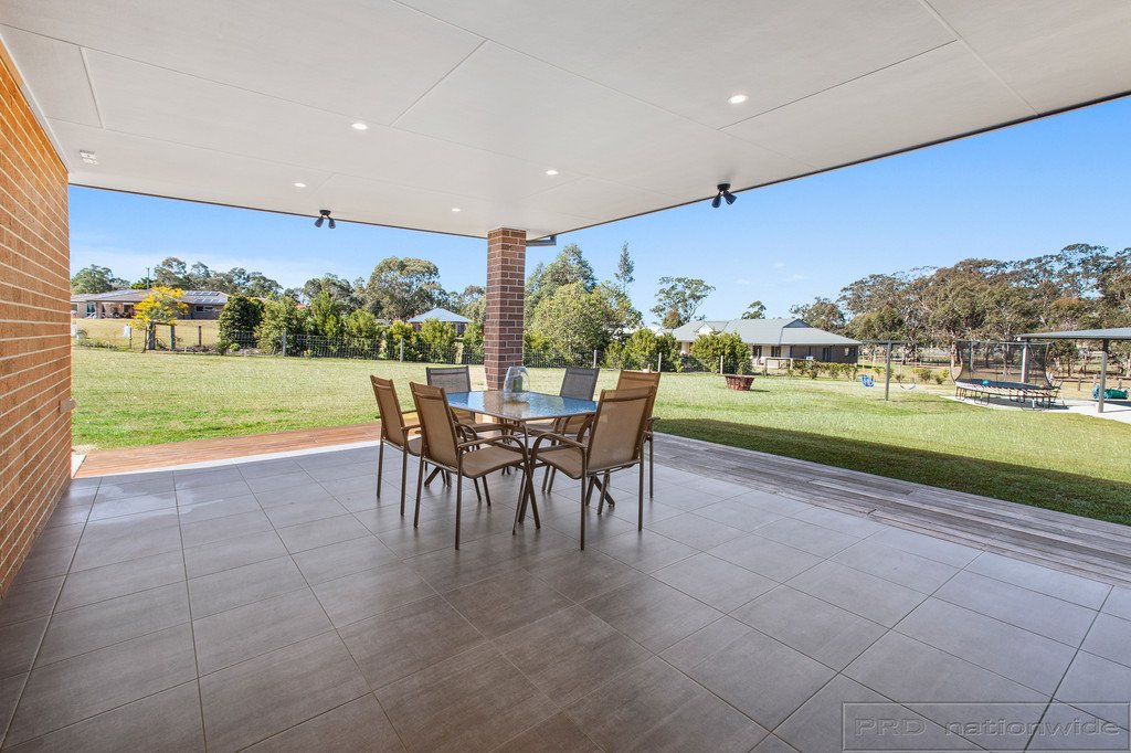 17 Carnival Close WINDELLA 24