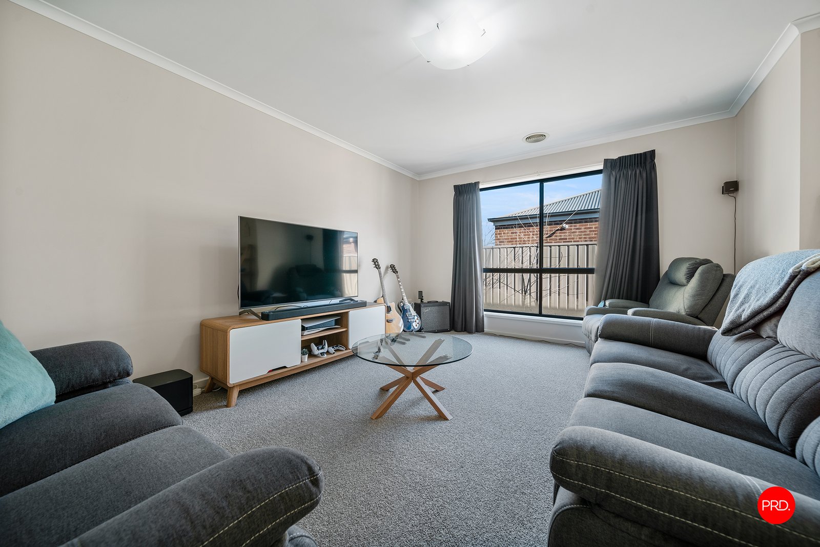 17 Carrington Close WHITE HILLS 2