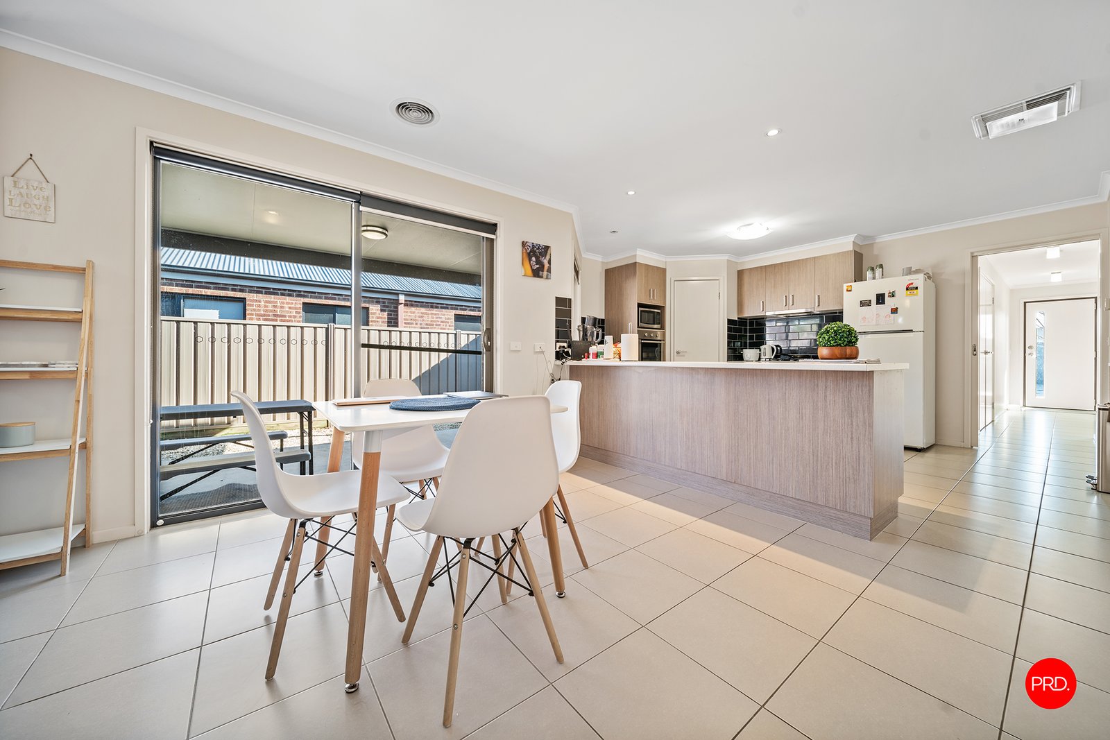 17 Carrington Close WHITE HILLS 4