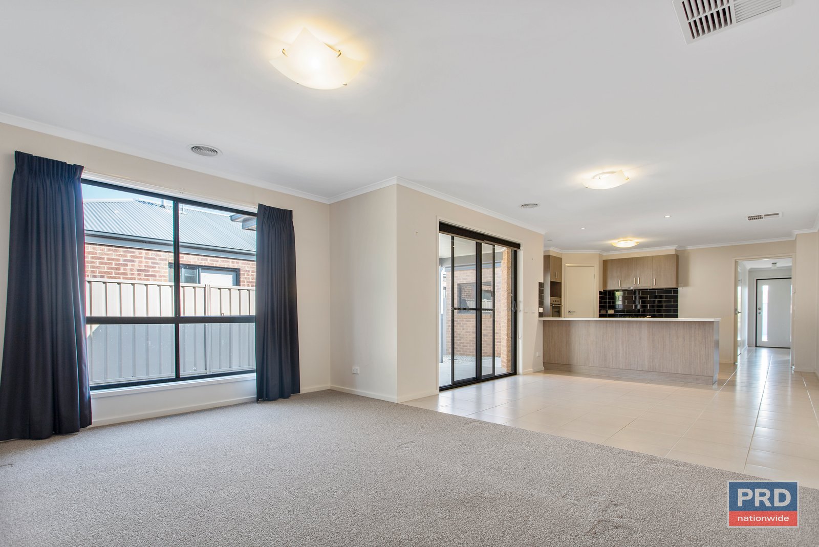 17 Carrington Close WHITE HILLS 4