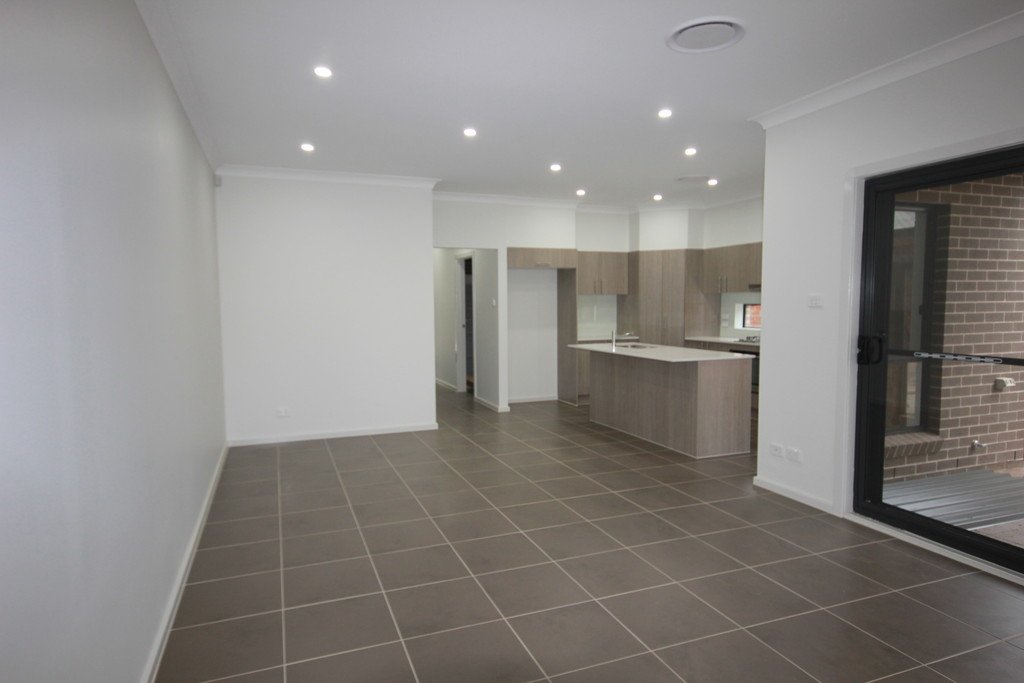 17 Carson Street PANANIA 12