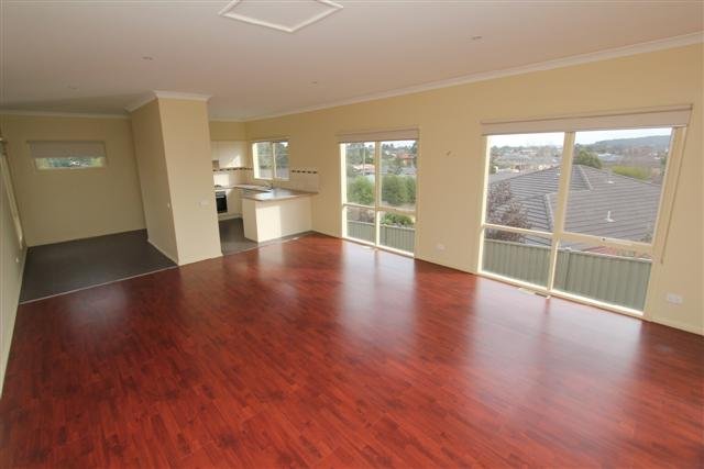 17 Catherine Court BROWN HILL 6