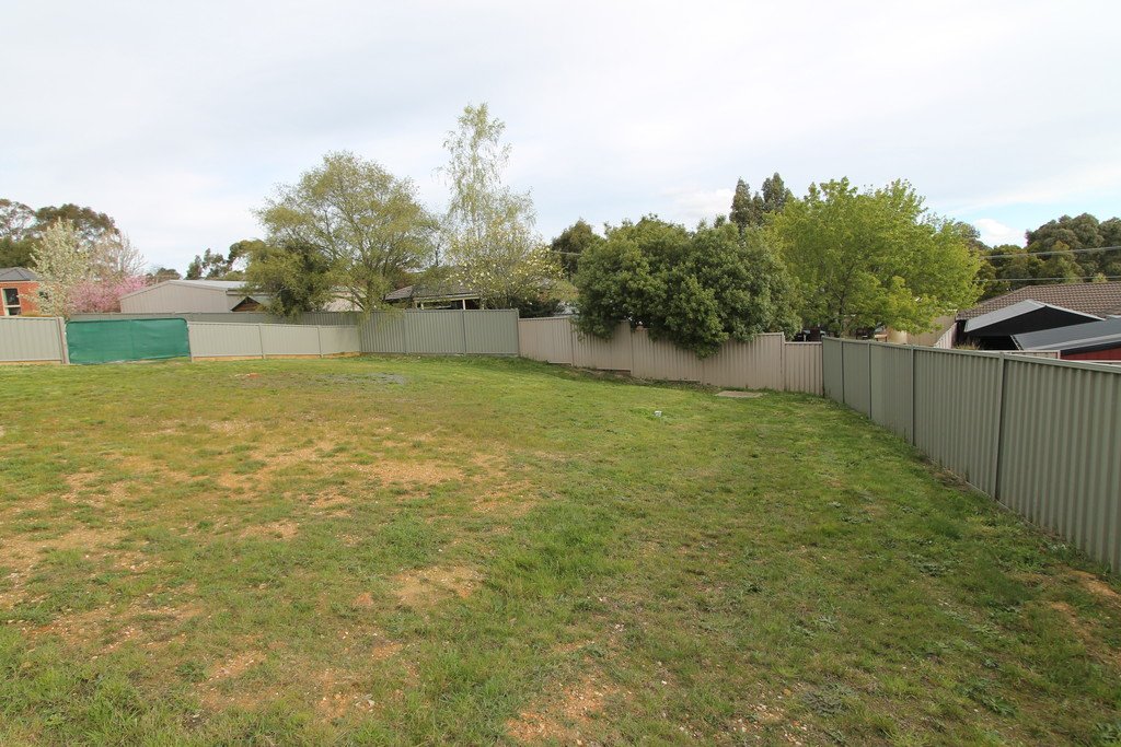 17 Catherine Court BROWN HILL 19