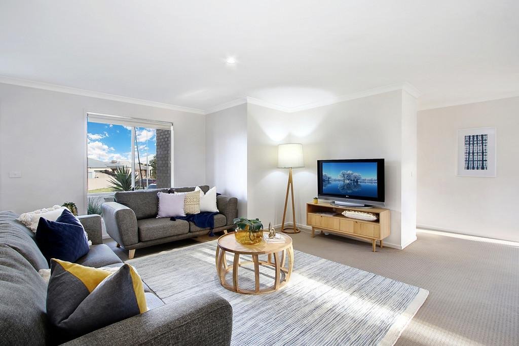 17 Chafia Place LAVINGTON 5