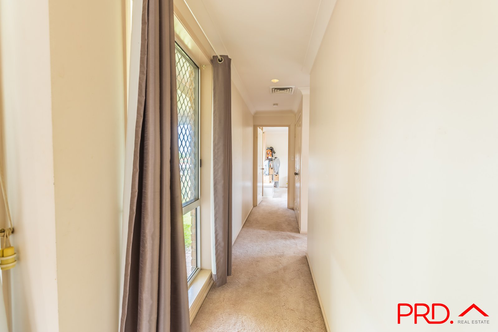 17 Charles Coxen Close TAMWORTH 11