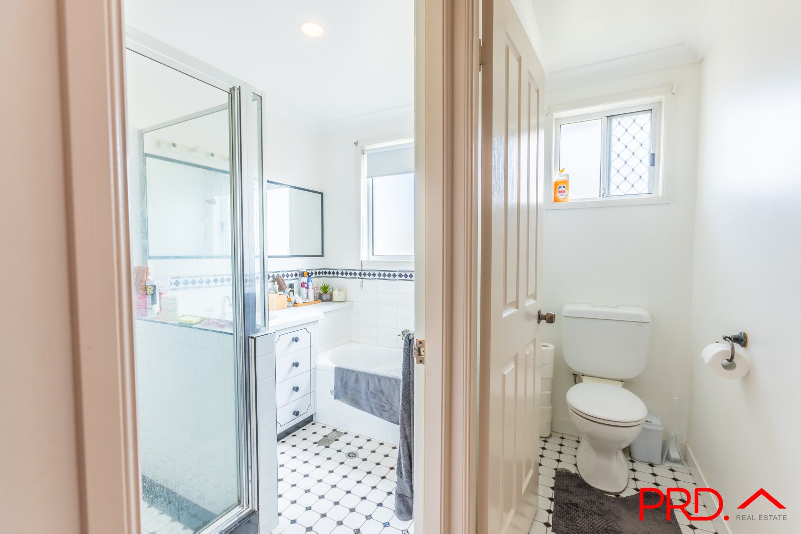 17 Charles Coxen Close TAMWORTH 13
