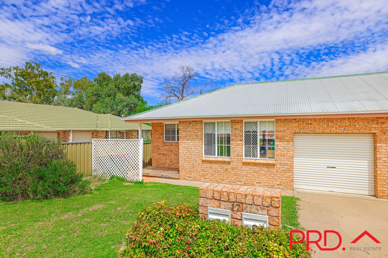 17 Charles Coxen Close TAMWORTH 21