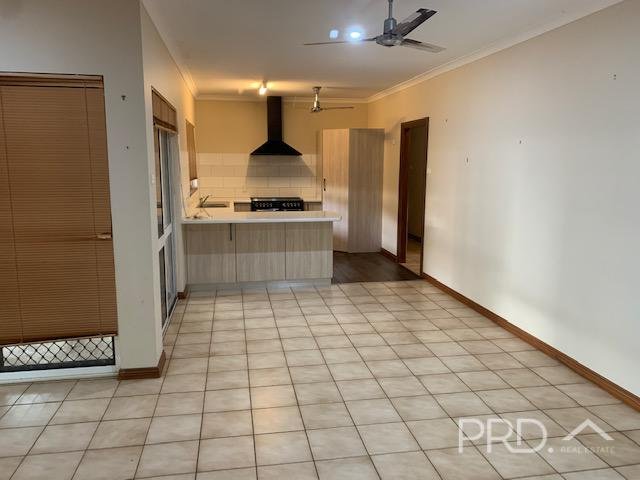 17 Charles Road CABLE BEACH 5