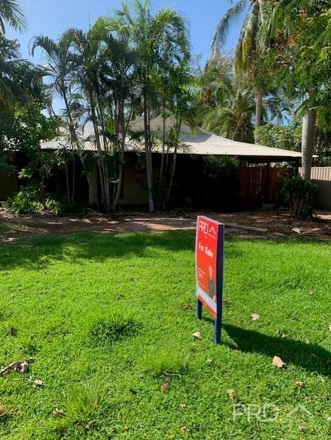 17 Charles Road CABLE BEACH 9