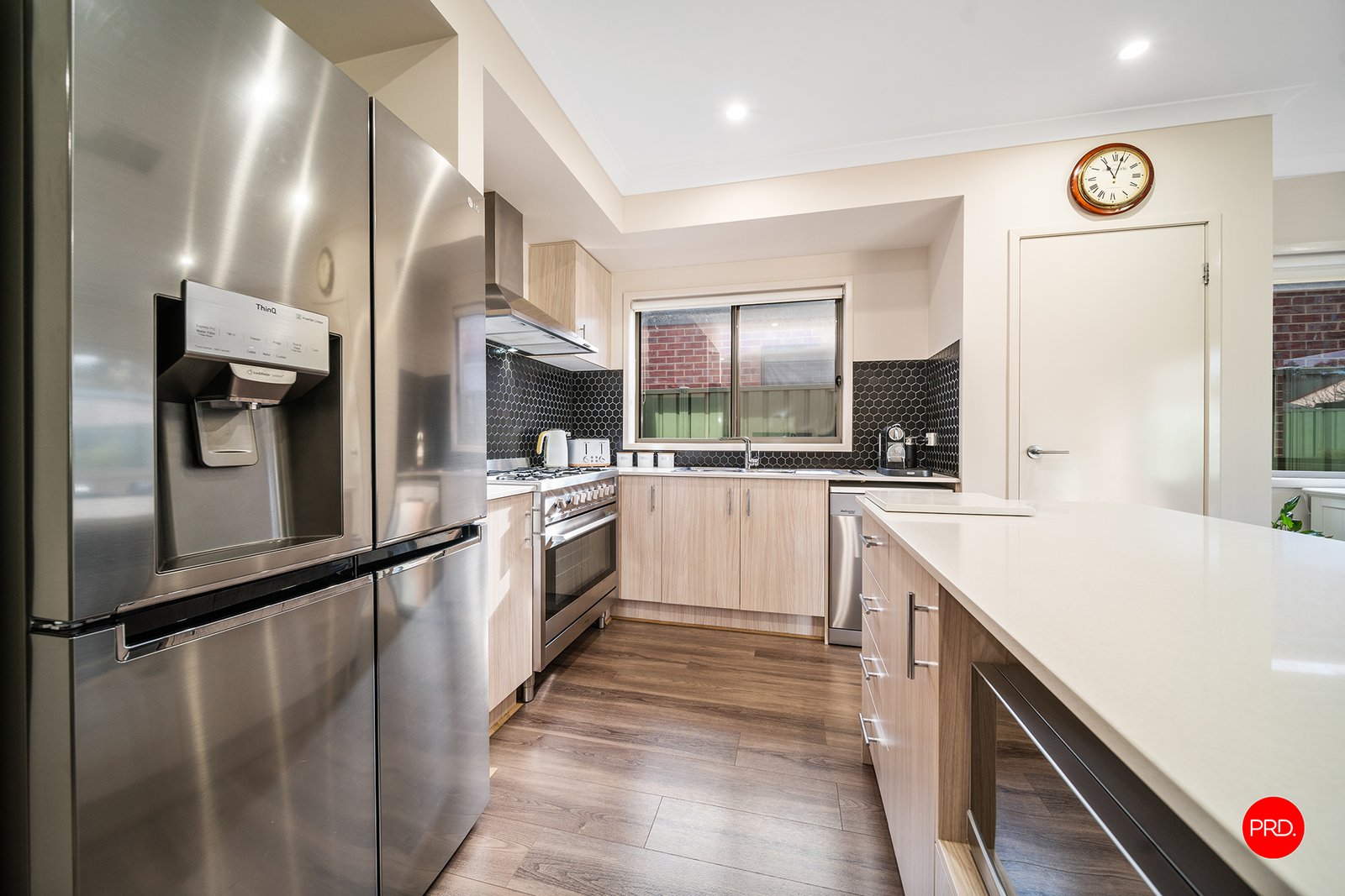 17 Clarcoll Crescent KANGAROO FLAT 2