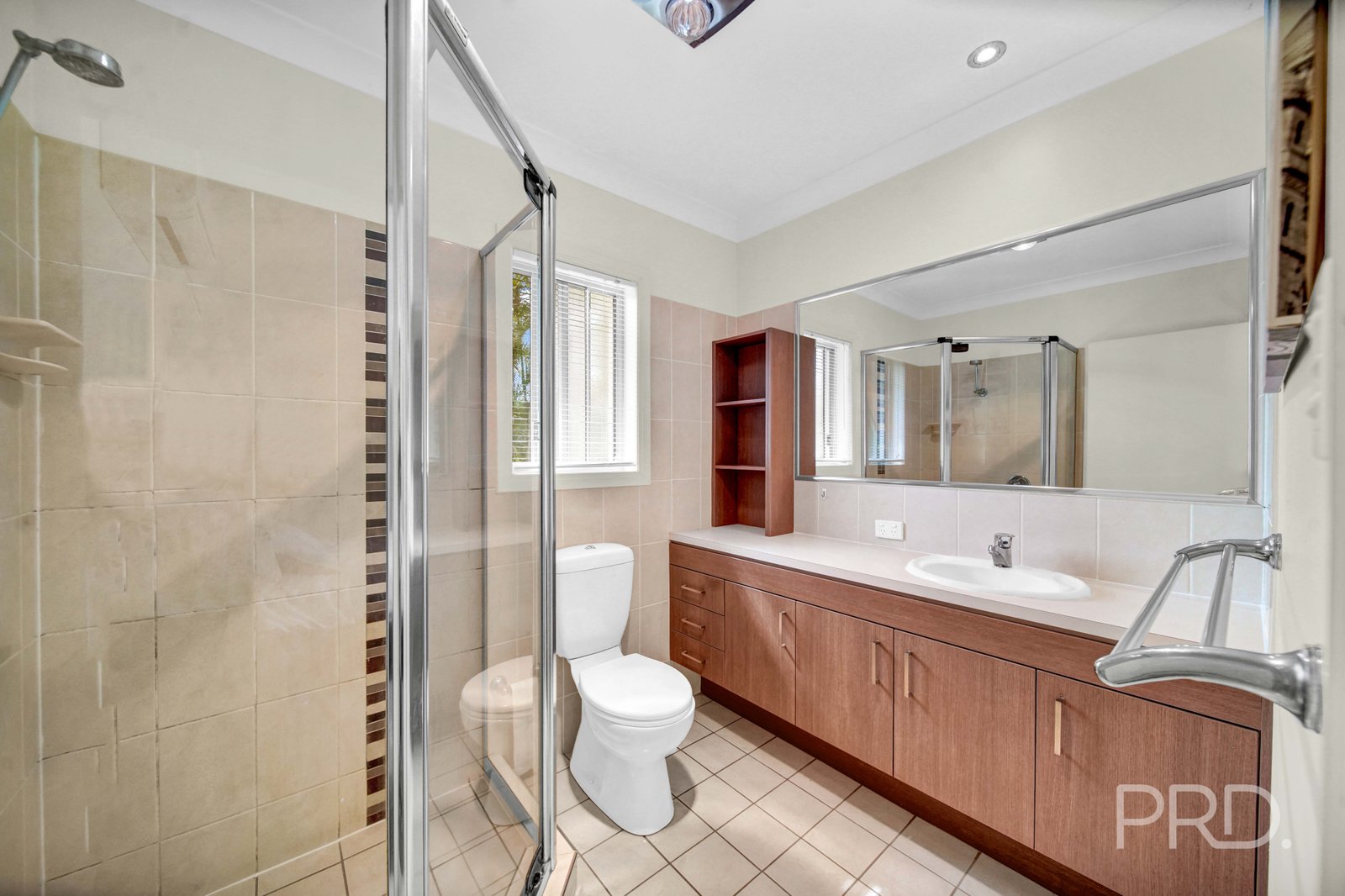 17 COLE Street REDLAND BAY 13