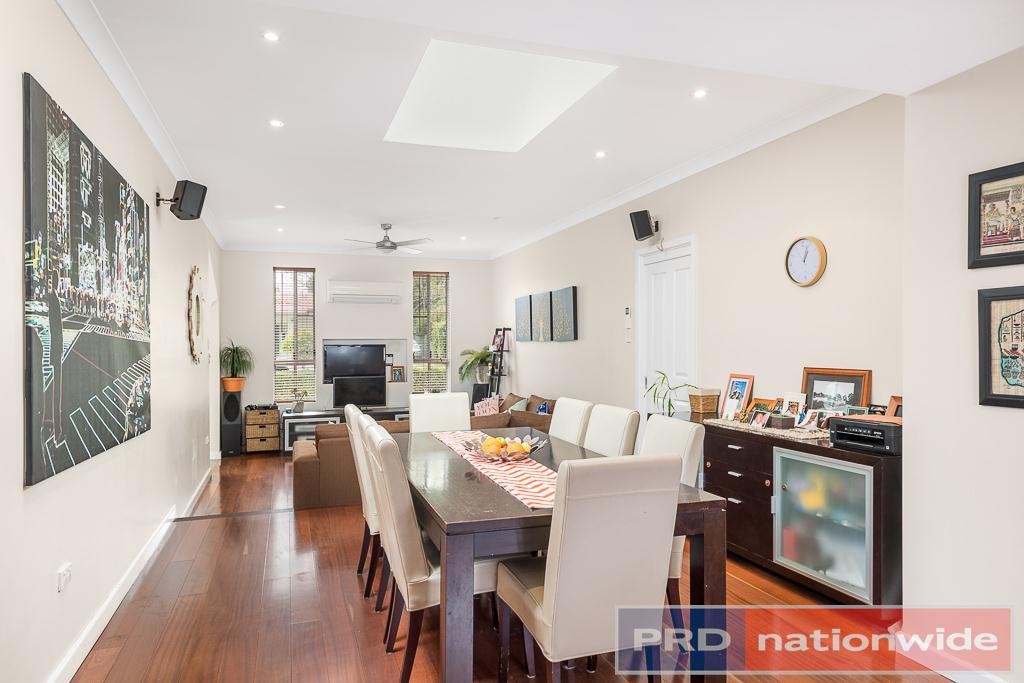 17 Colleen Avenue PICNIC POINT 2