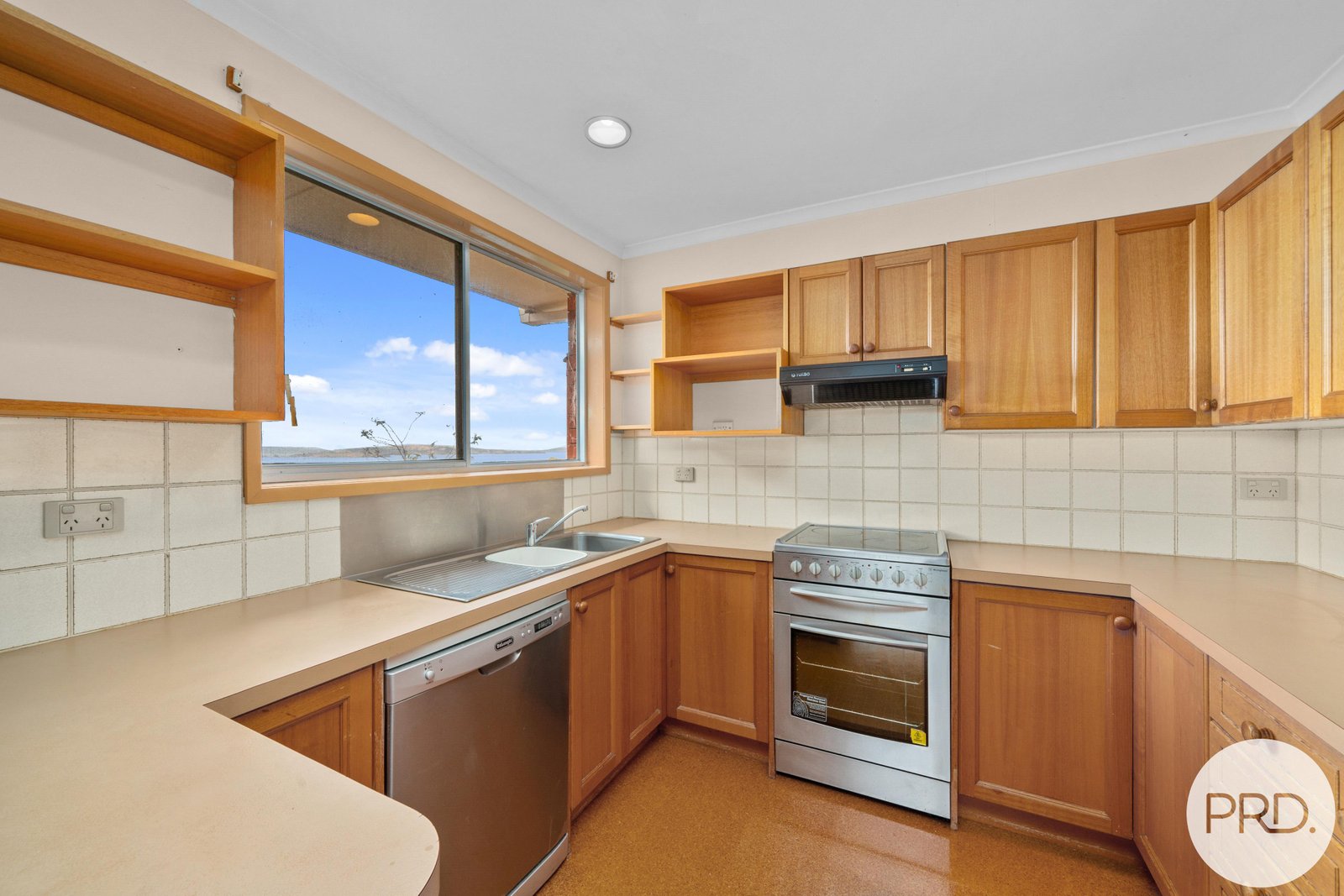 17 Coolamon Road TAROONA 4