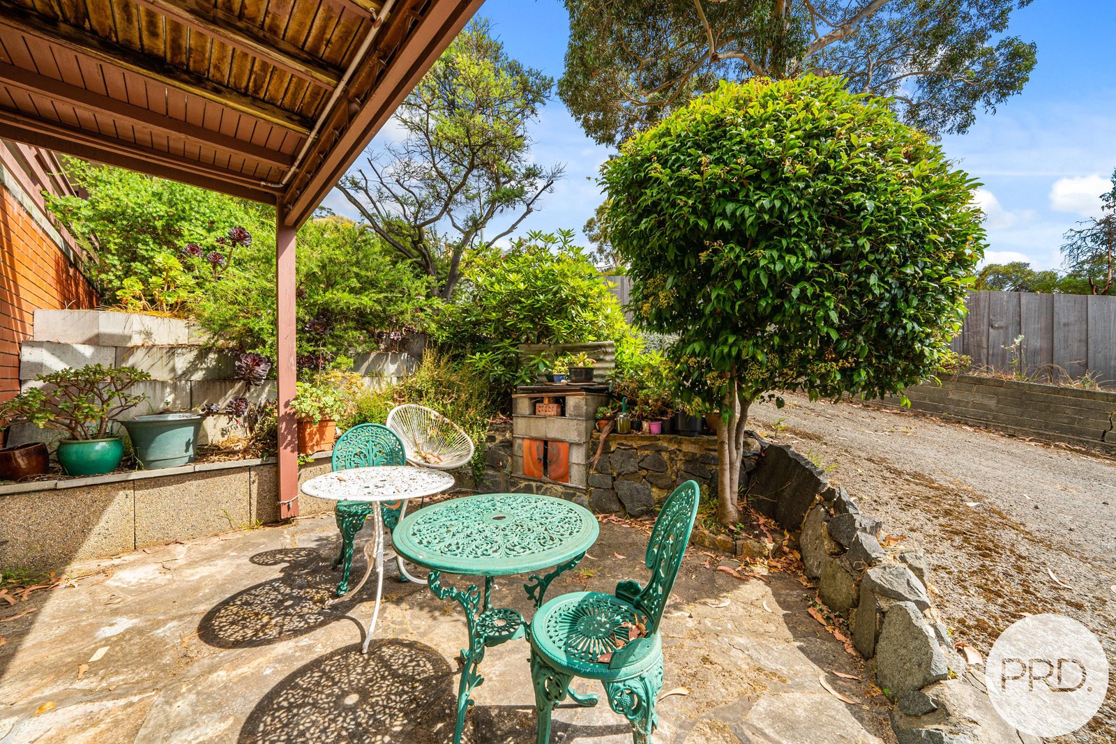 17 Coolamon Road TAROONA 9