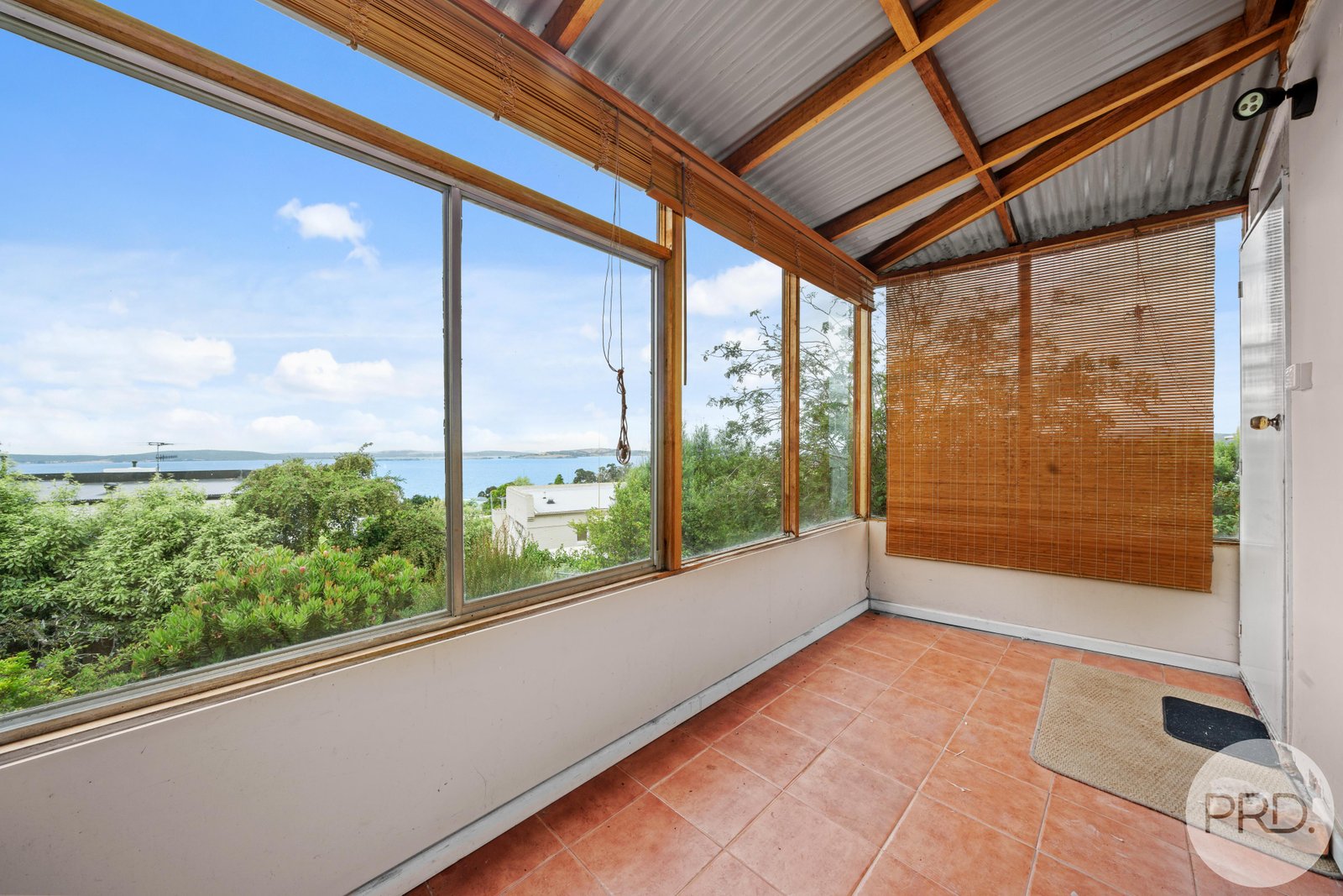 17 Coolamon Road TAROONA 11