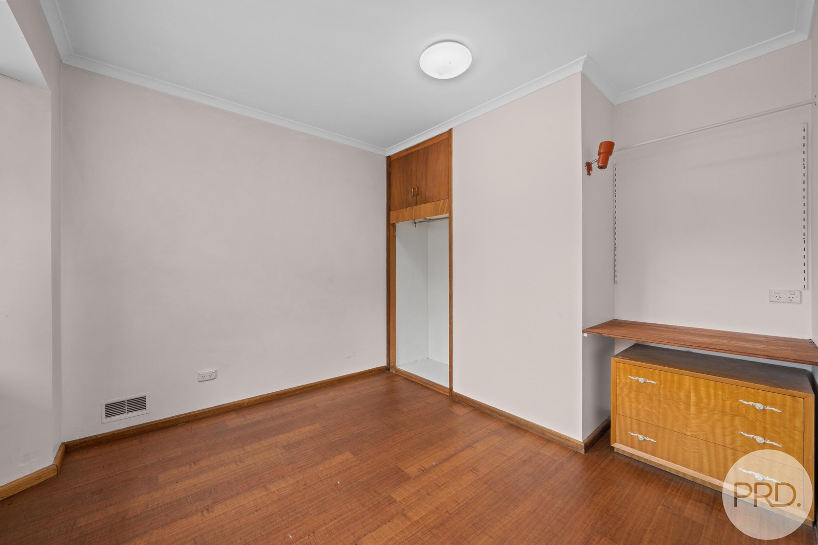 17 Coolamon Road TAROONA 15