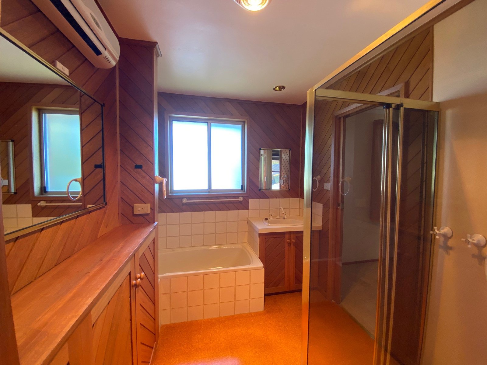 17 Coolamon Road TAROONA 12