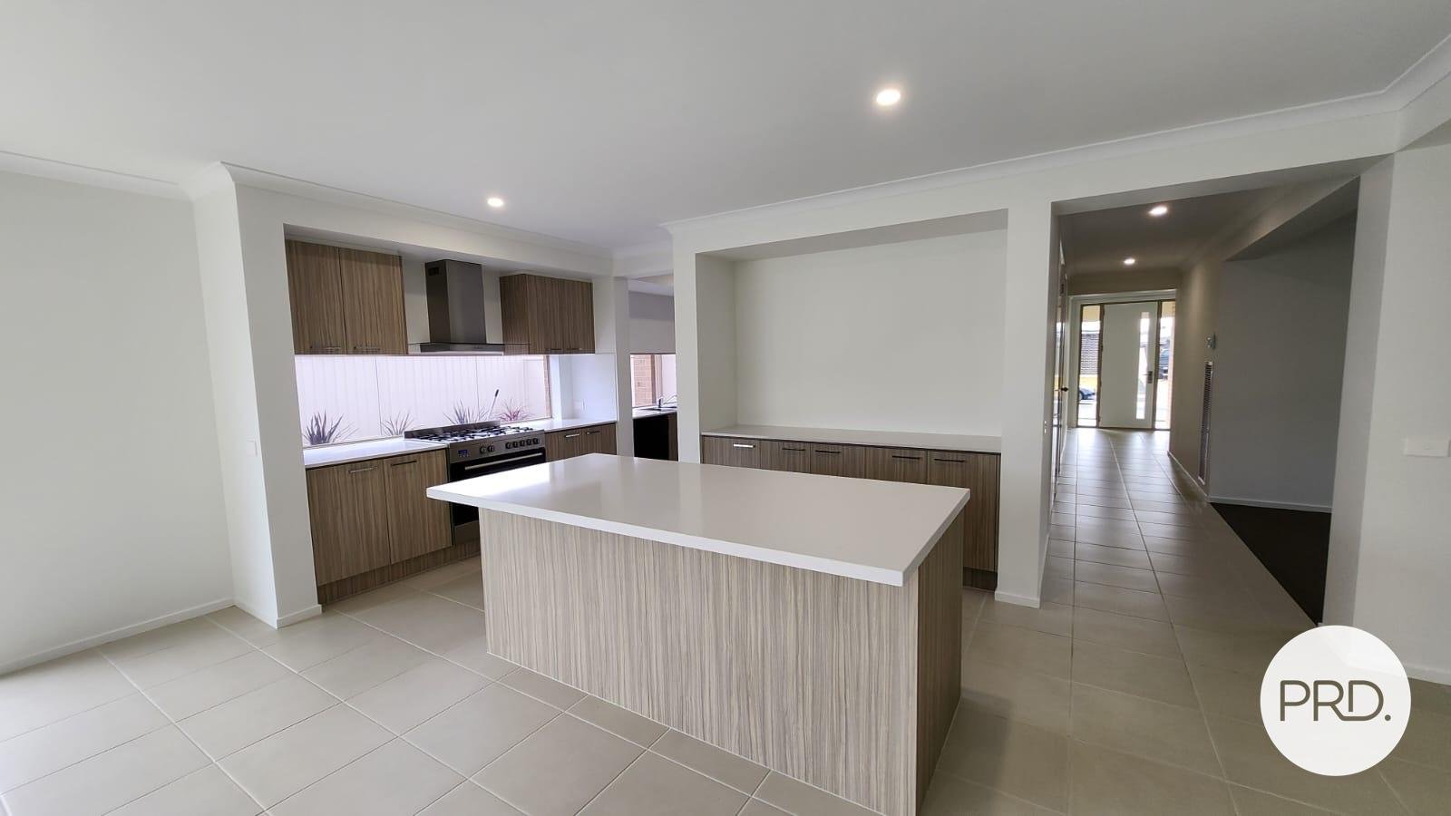 17 Corangamite Drive KIALLA 3