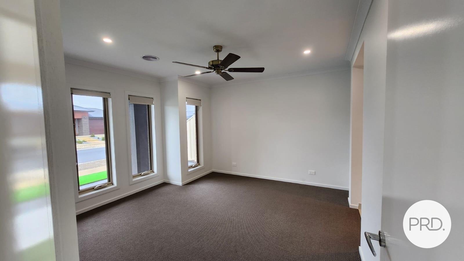 17 Corangamite Drive KIALLA 5