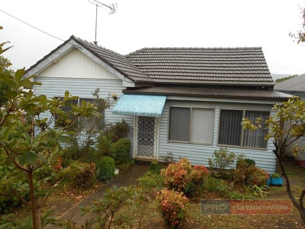 17 Corralyn Avenue BATLOW 14