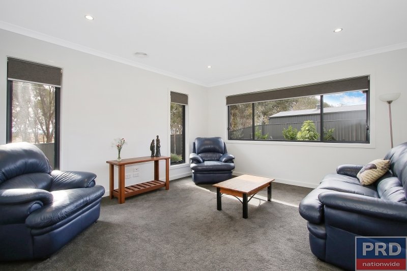 17 Corriedale Court THURGOONA 6