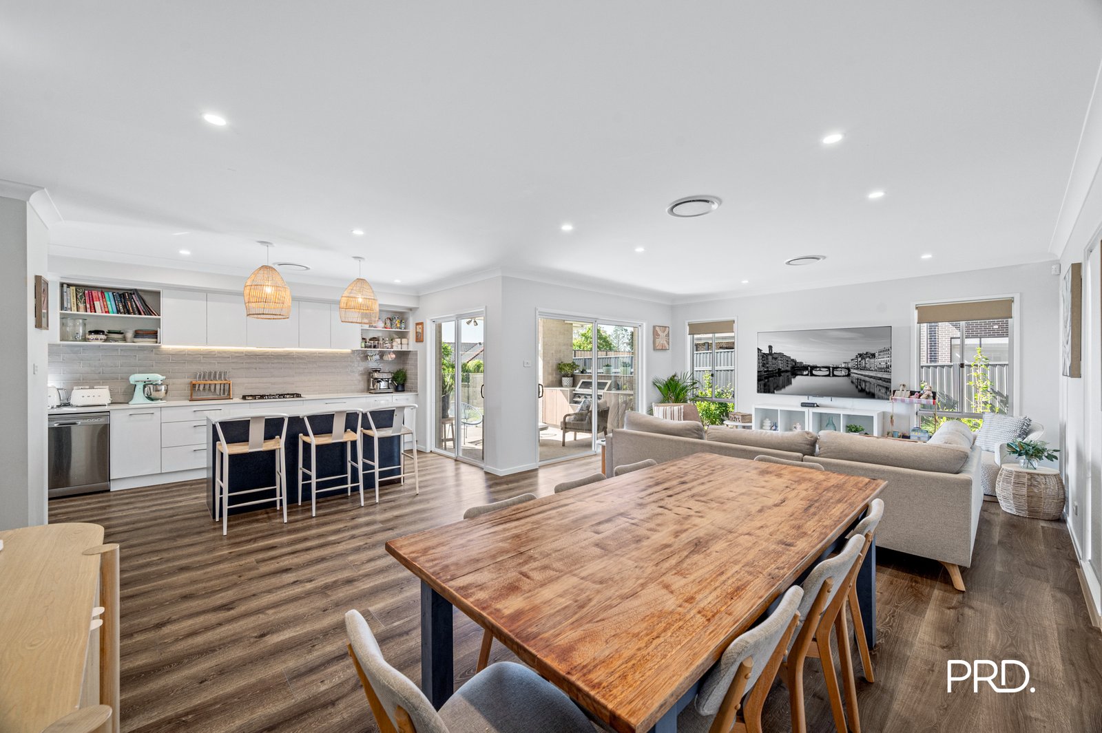 17 Coursebrook Street BOX HILL 3