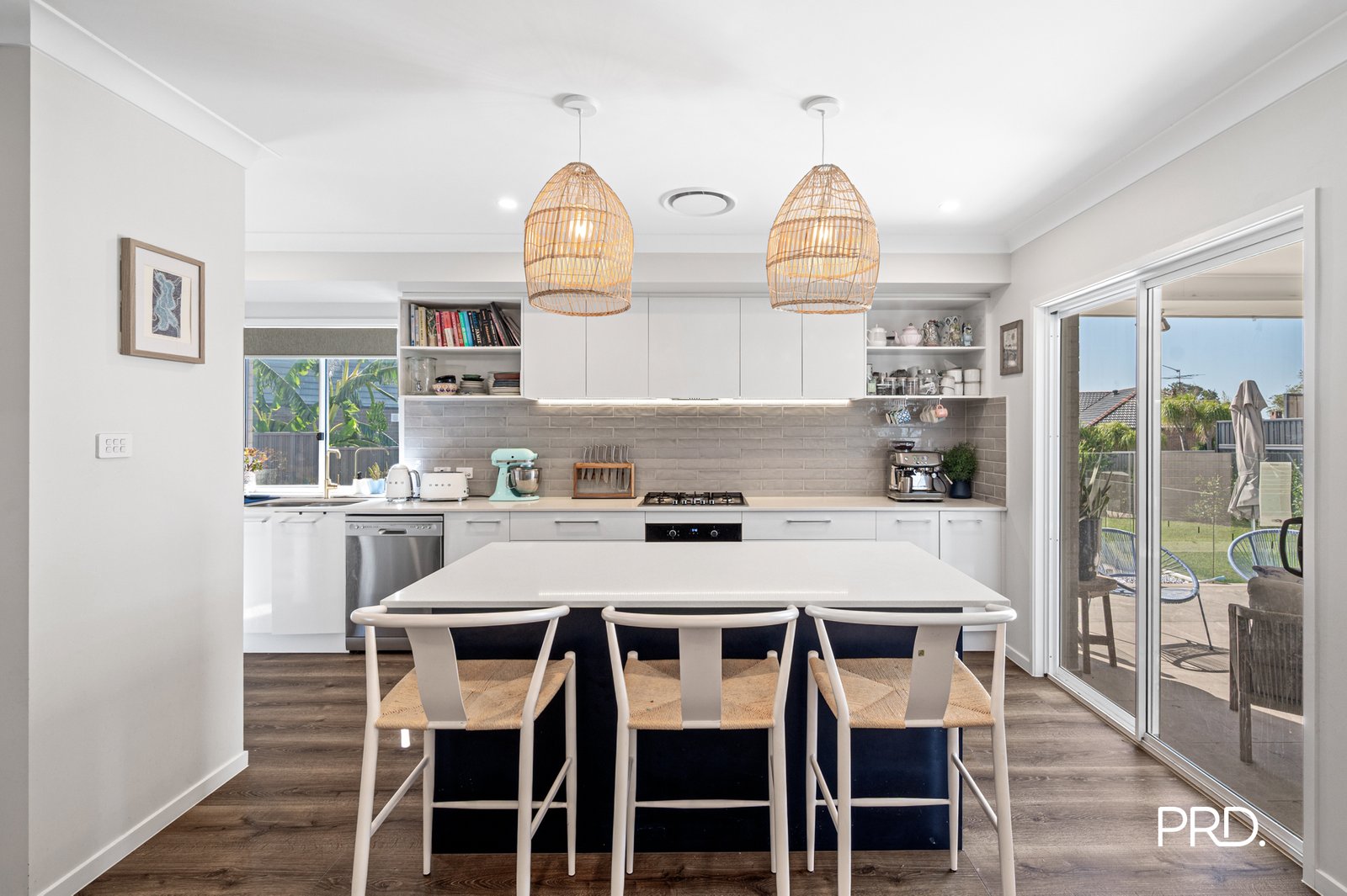 17 Coursebrook Street BOX HILL 4