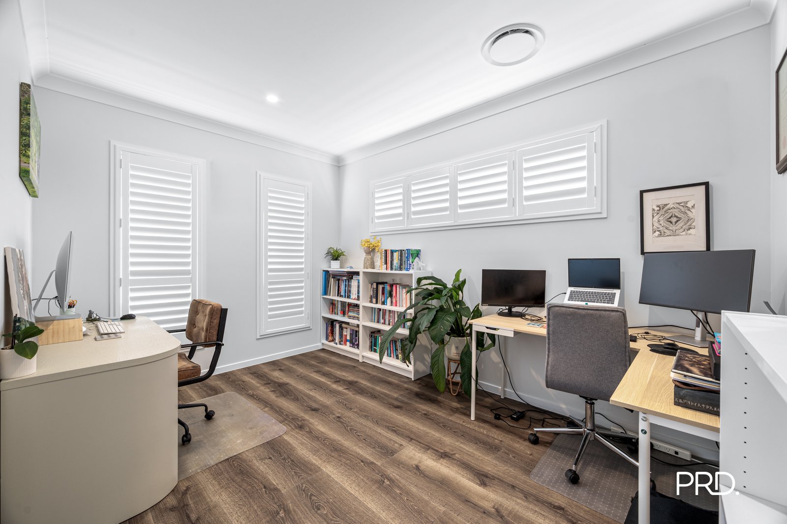 17 Coursebrook Street BOX HILL 5