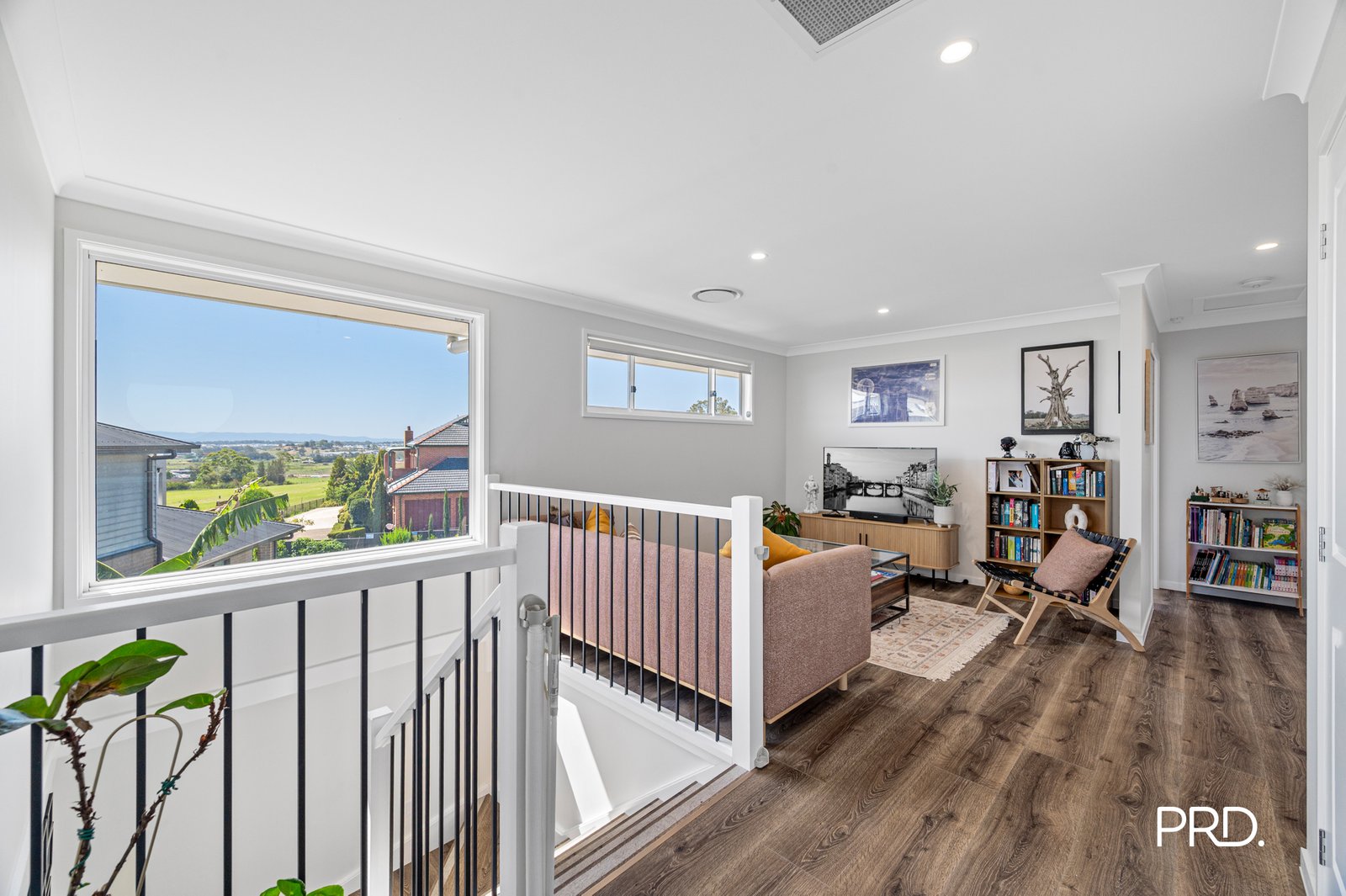 17 Coursebrook Street BOX HILL 6