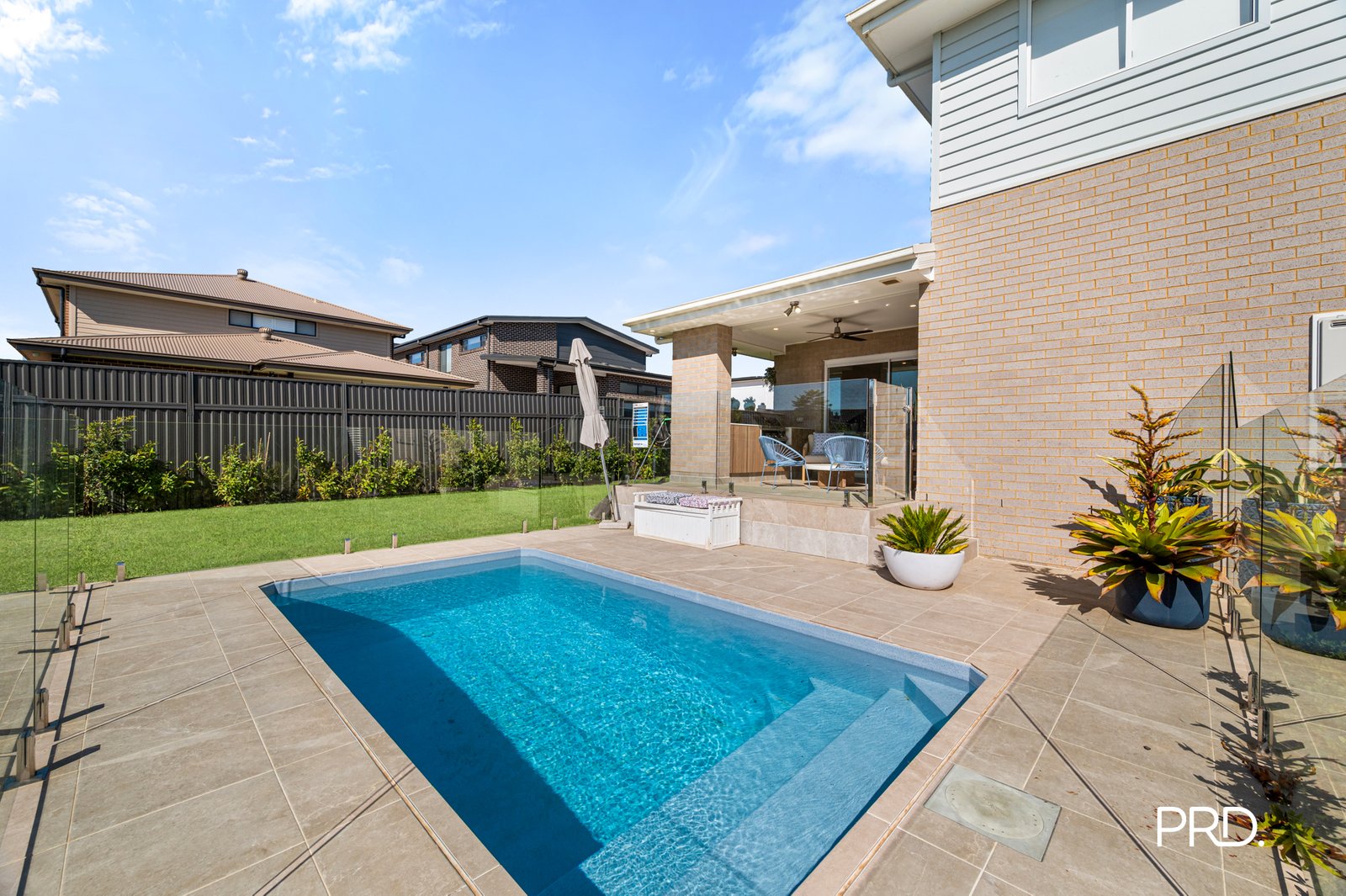 17 Coursebrook Street BOX HILL 12