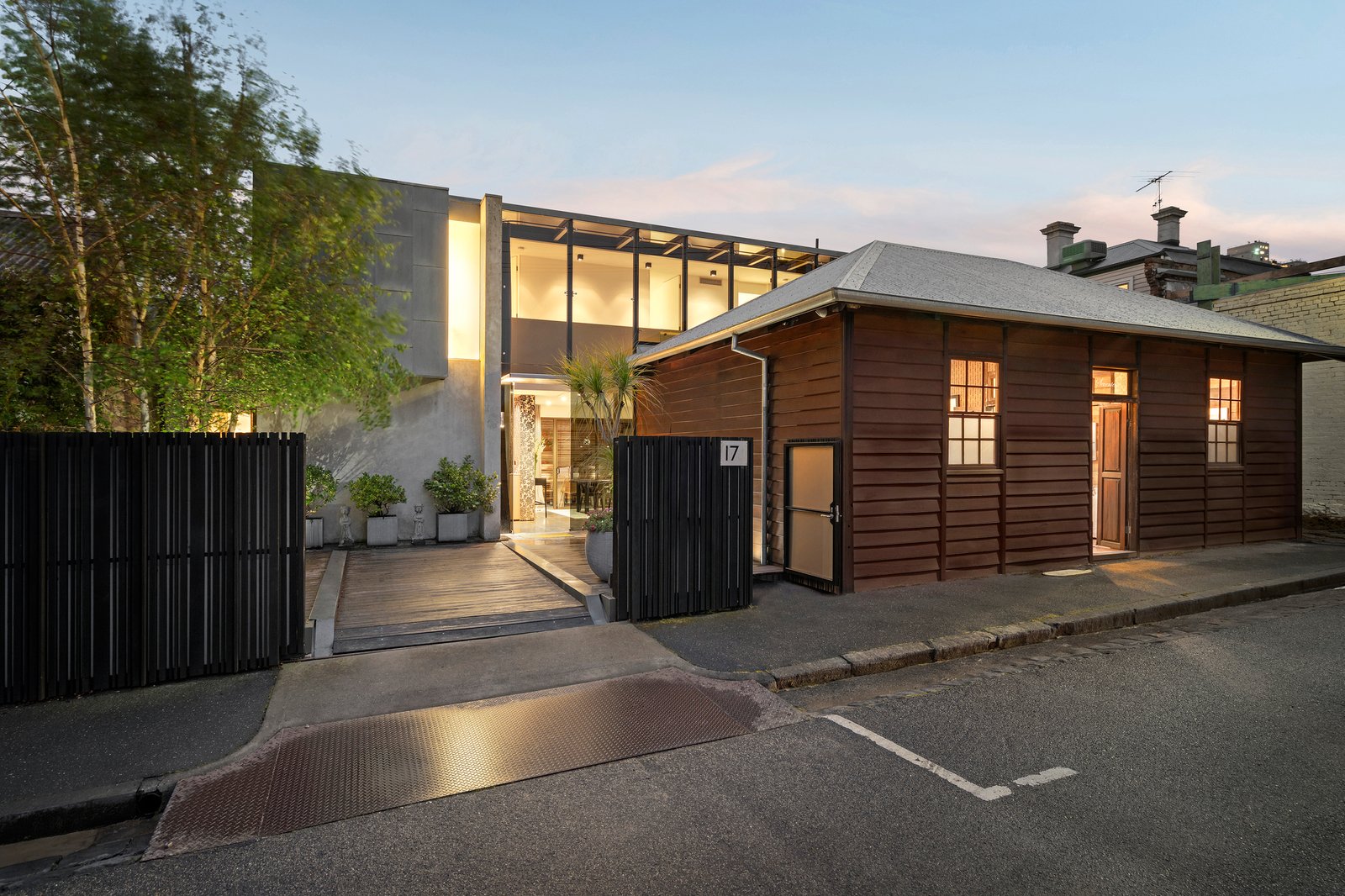 17 Coventry Place, South Melbourne, 3205