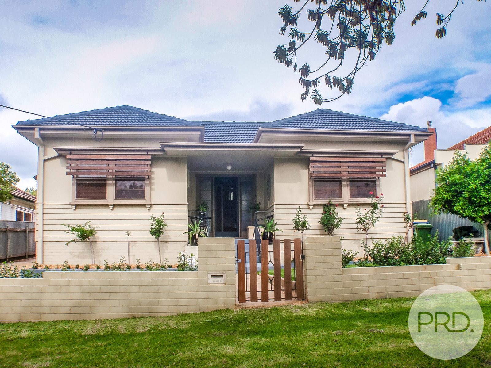 17 Croaker Street TURVEY PARK 1