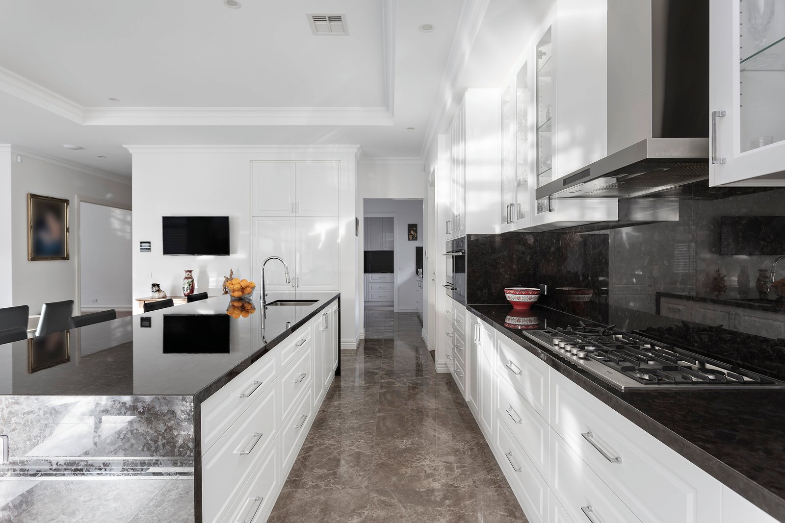 Real Estate and Property in 17 Cromer Road, Beaumaris, VIC